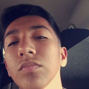 Meet your Posher, Cesar